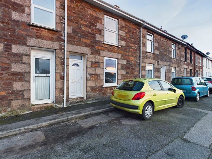 2 Bedroom Property To Rent In Trefusis Terrace, Redruth, TR15