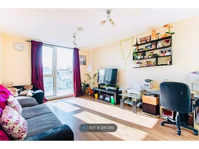 2 Bedroom Flat To Rent In King Edward Court, Wembley, HA9
