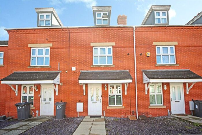 3 Bedroom Terraced House For Sale In Medina Road, Birmingham, West Midlands, B11