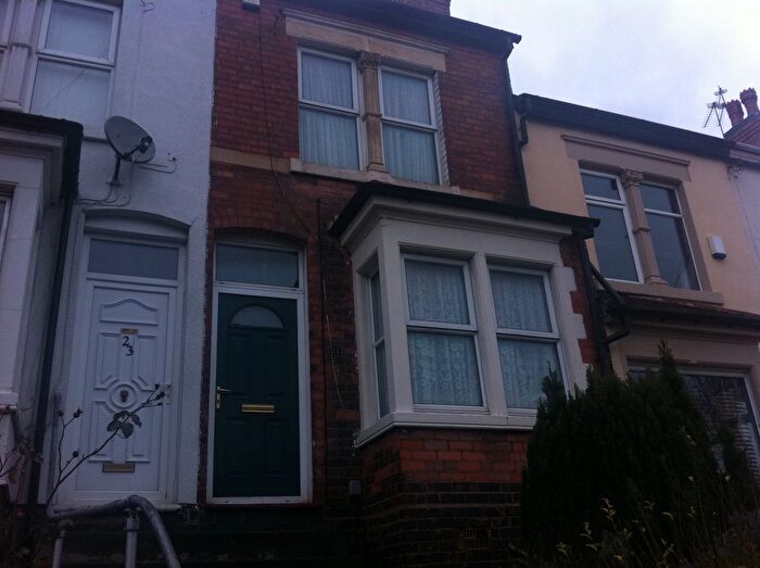 2 Bedroom Terraced House To Rent In St. Thomas Road, Birmingham, B23