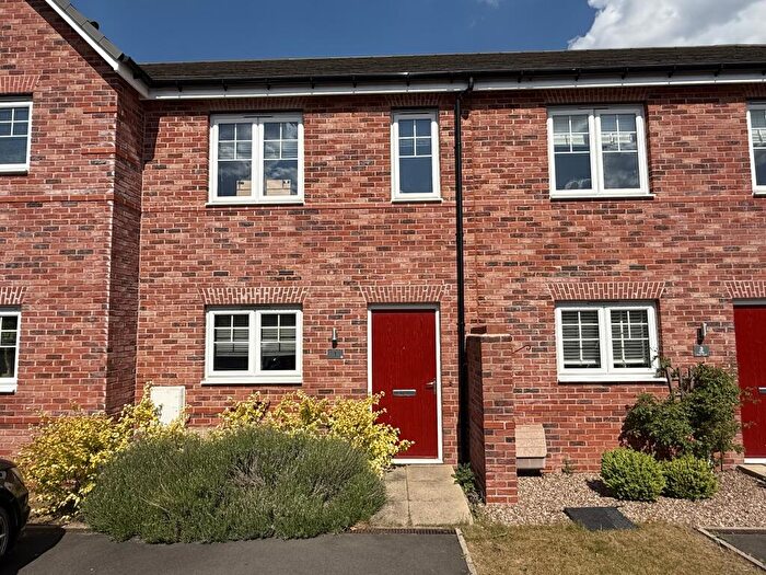 2 Bedroom House To Rent In Ivy Way, NG21