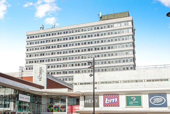 2 Bedroom Flat For Sale In Chartwell Plaza, Southchurch Road, Southend-On-, Essex, SS1