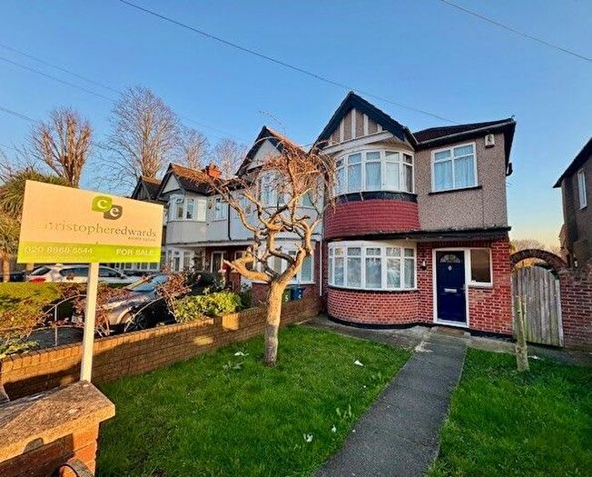 3 Bedroom Terraced House For Sale In Drake Road, Harrow, HA2