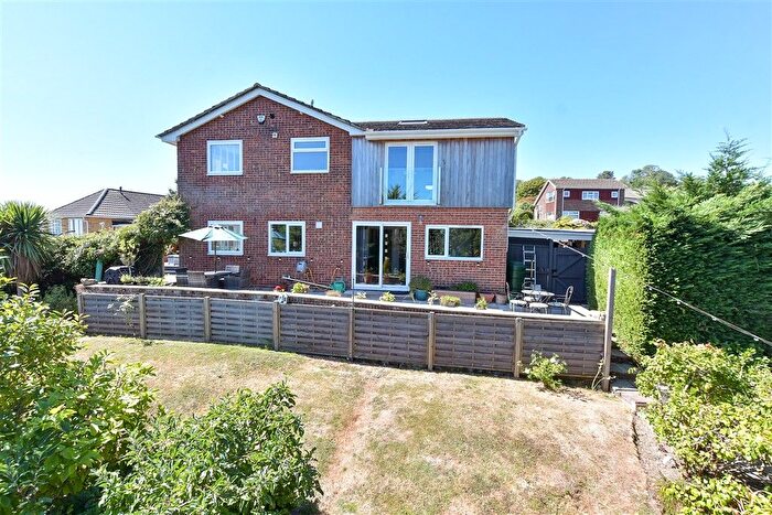 4 Bedroom Detached House For Sale In Redbrooks Way, Hythe, Kent, CT21