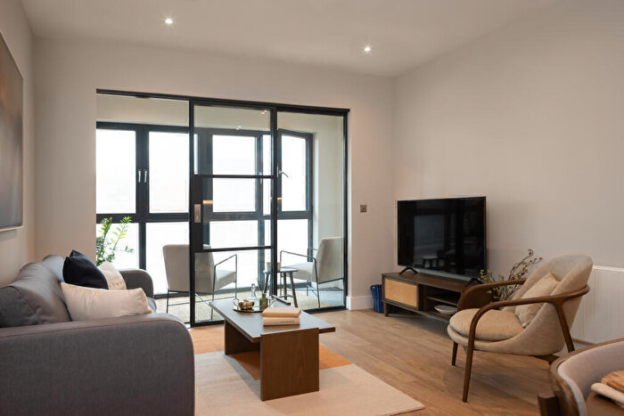 1 Bedroom Apartment To Rent In Lower Essex Street, Birmingham, B5