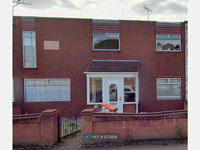 3 Bedroom Terraced House To Rent In Russell Road, London, E16