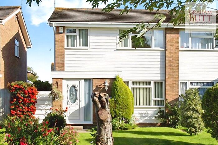 3 Bedroom Semi-Detached House To Rent In The Haven, Littlehampton, West Sussex, BN17