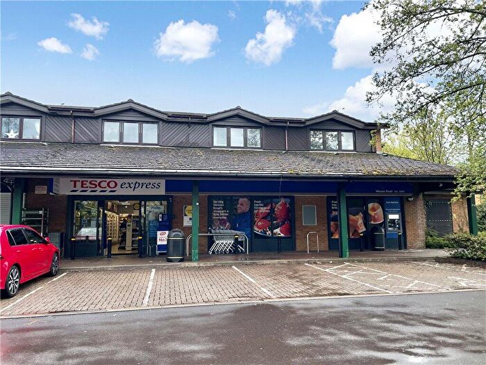 1 Bedroom Apartment For Sale In Townhill Farm District Centre, Wessex Road, West End, SO18