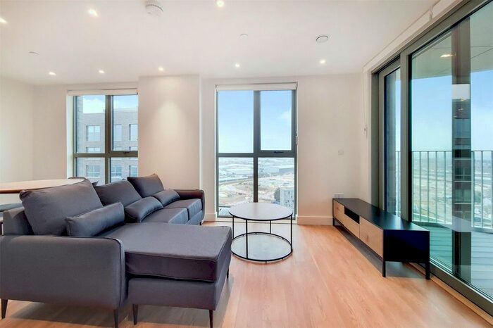 2 Bedroom Flat To Rent In Waldegrave Point, Oaklands Rise, 1 Green Street, London NW10