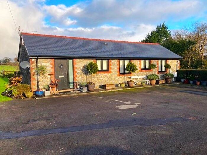 2 Bedroom Barn Conversion To Rent In The Old Cow Shed, High Street, Laleston, Bridgend County Borough, CF32