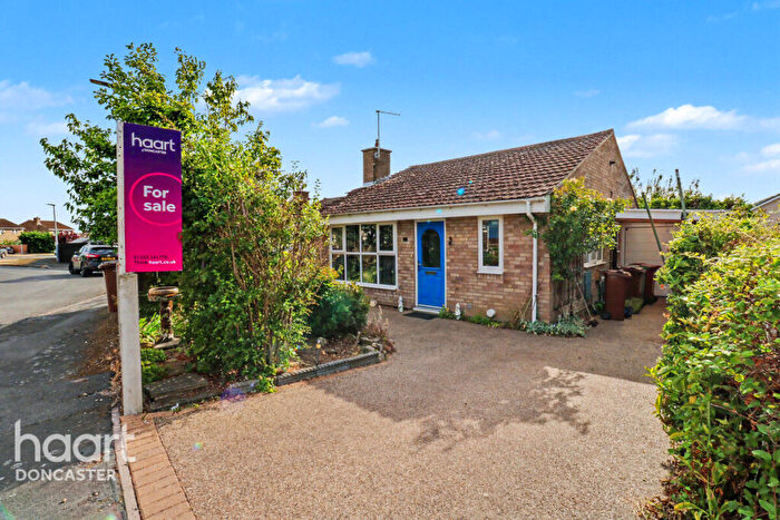 2 Bedroom Detached Bungalow For Sale In The Birches, Westwoodside, Doncaster, DN9