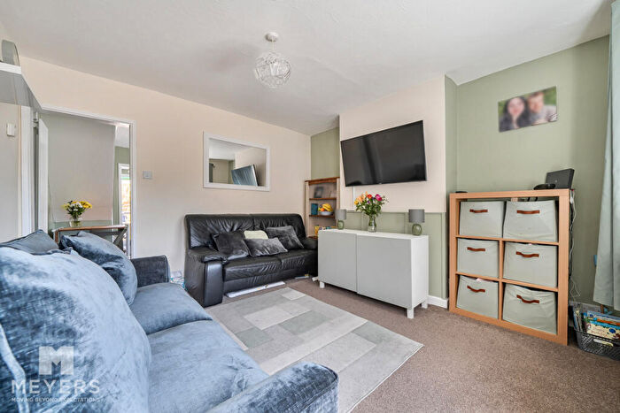 2 Bedroom End Of Terrace House For Sale In New Street, Wareham, BH20 - Photo 3