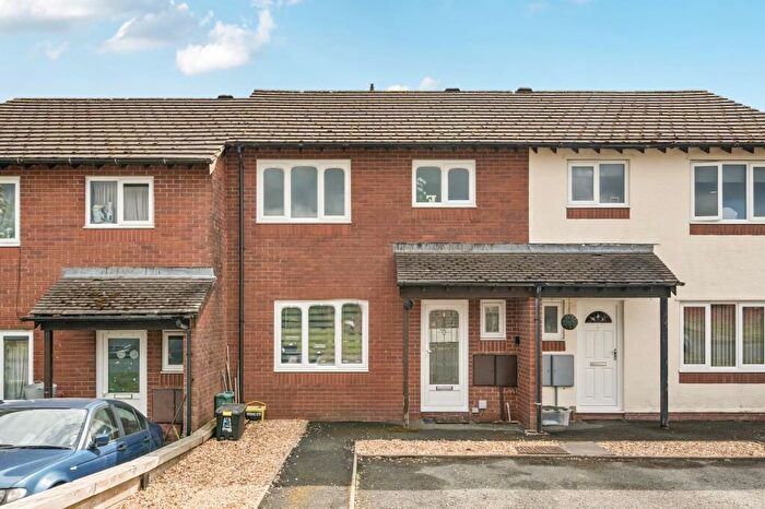 3 Bedroom Terraced House For Sale In Llandrindod Wells, Powys, LD1