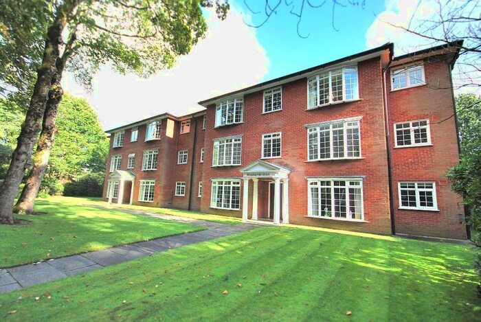 2 Bedroom Flat To Rent In Pennington Mews, Leigh, WN7