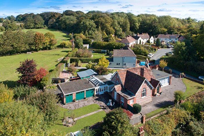 4 Bedroom Detached House For Sale In Tarrant Gunville, DT11