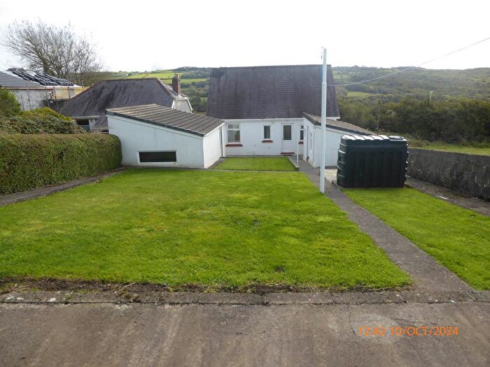 2 Bedroom Detached House To Rent In Ponthenry, Llanelli, SA15