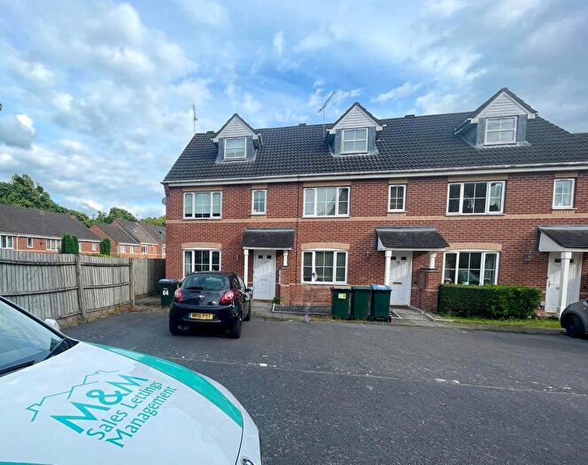 3 Bedroom End Of Terrace House To Rent In Gillquart Way, Coventry, CV1