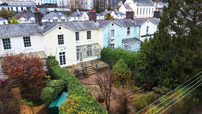5 Bedroom Terraced House For Sale In Plymouth Road, Tavistock, PL19