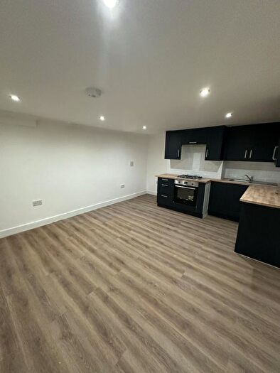 1 Bedroom Flat To Rent In Frances Street, SE18