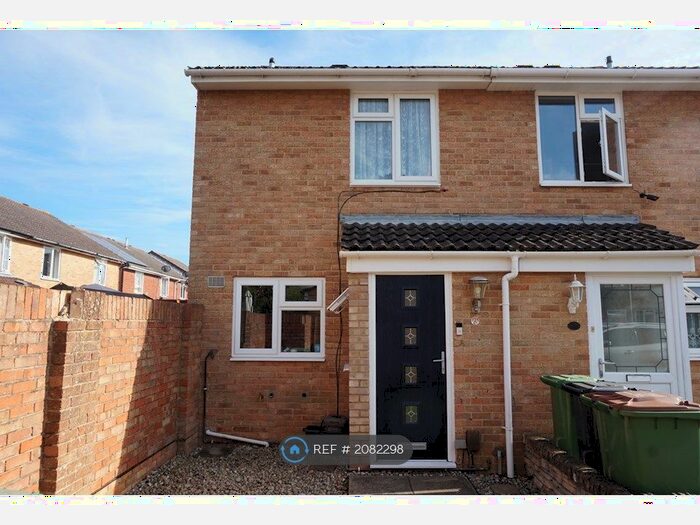 2 Bedroom End Of Terrace House To Rent In Shorwell, Netley Abbey, Southampton, SO31