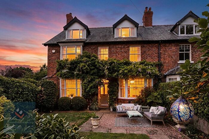 5 Bedroom End Terrace House For Sale In Red Lane, Frodsham, WA6