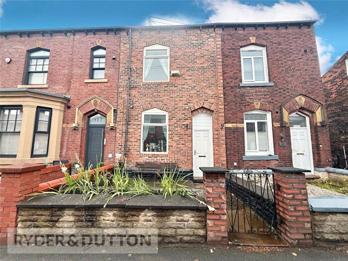 2 Bedroom Terraced House To Rent In Rochdale Road, Royton, Oldham, Greater Manchester, OL2