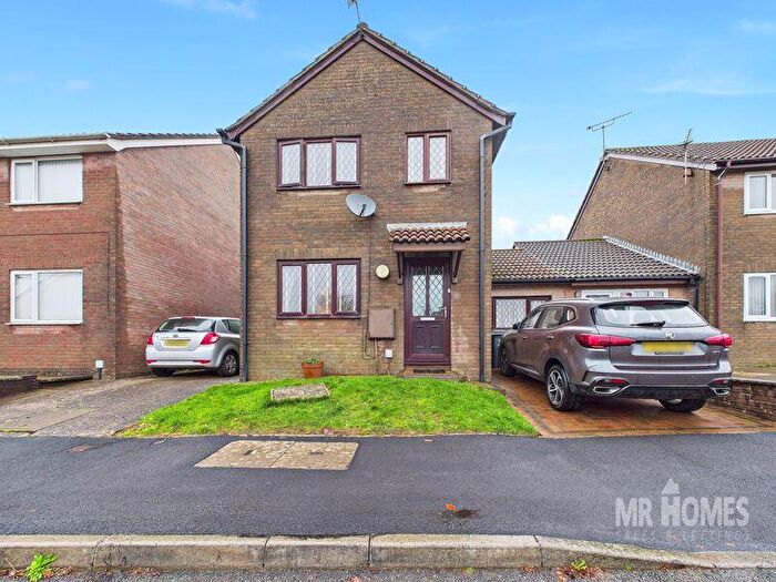3 Bedroom Link Detached House For Sale In Falconwood Drive, St Fagans, Cardiff, CF5