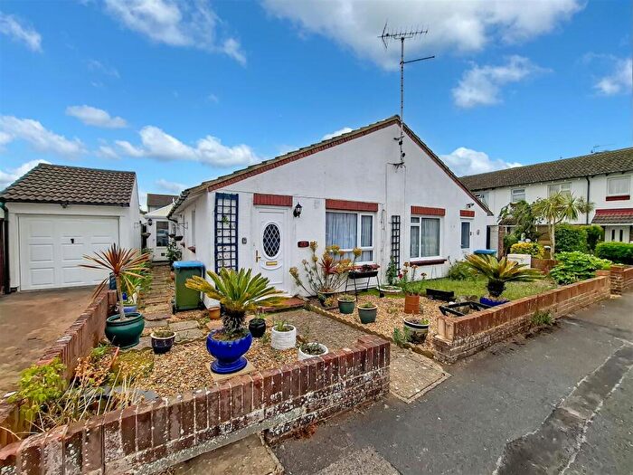 1 Bedroom Semi-Detached Bungalow For Sale In Armada Way, Littlehampton, BN17