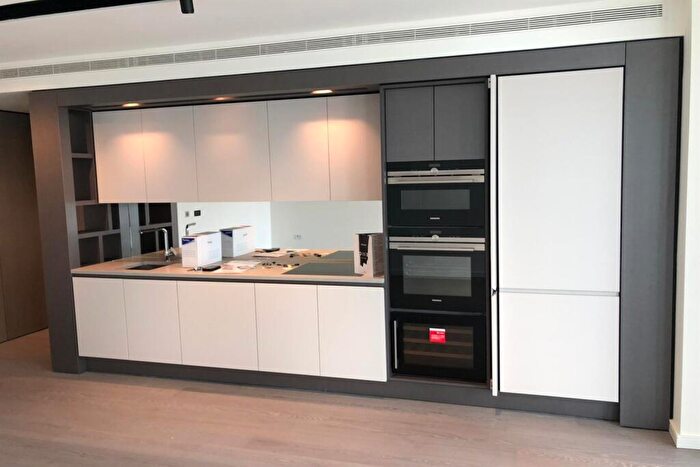 1 Bedroom Apartment To Rent In One Park Drive, Isle Of Dogs, E14