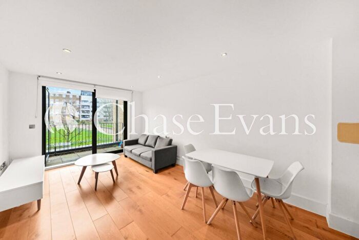 1 Bedroom Flat To Rent In Euler Court, Parkside, Axio Way, Bow, London, E3