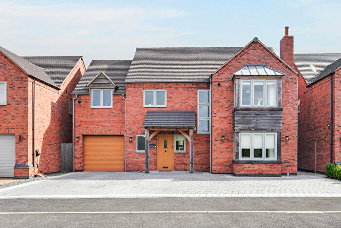 4 Bedroom Detached House For Sale In Elm Crescent, Sutton In The Elms, Broughton Astley, Leicester, LE9