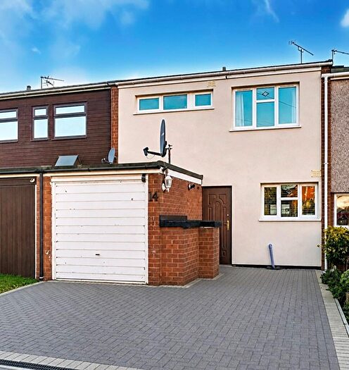 3 Bedroom Terraced House To Rent In Semele Close Radford Semele, CV31