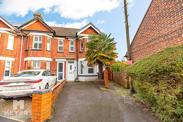 5 Bedroom End Of Terrace House For Sale In Denmark Lane, Poole, BH15