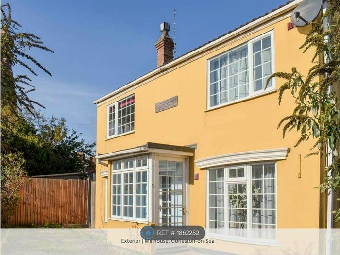 3 Bedroom Detached House To Rent In Cliff Hill, Great Yarmouth, NR31