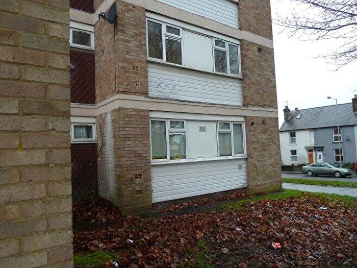 2 Bedroom Flat To Rent In Honeywood Close, CT1