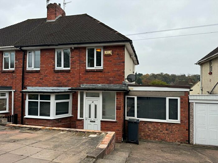 House Of Multiple Occupation To Rent In Room, Highbridge Road, Dudley, West Midlands, DY2