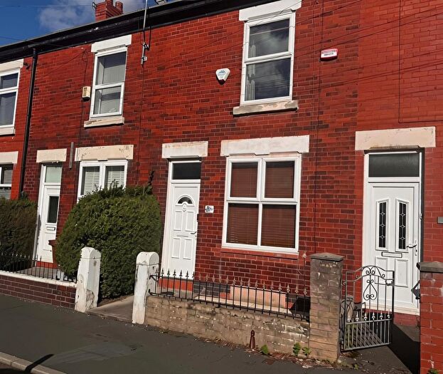 2 Bedroom Terraced House For Sale In Crosby Street, Stockport, SK2