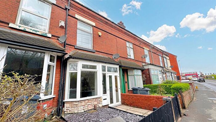 2 Bedroom Terraced House To Rent In Lifford Lane, Stirchley, Birmingham, B30