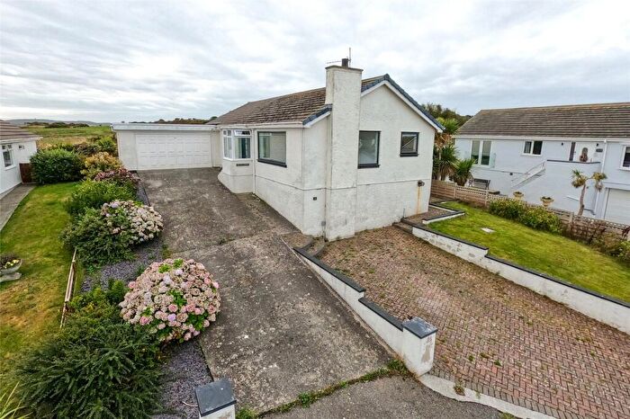3 Bedroom Bungalow For Sale In Glan Y Don Parc, Bull Bay, Amlwch, Sir Ynys Mon, LL68