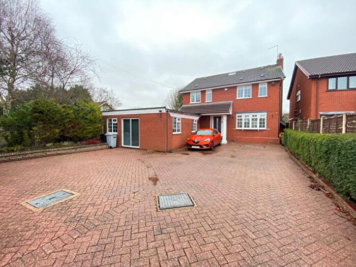 6 Bedroom Detached House For Sale In Sydney Road, Crewe, CW1