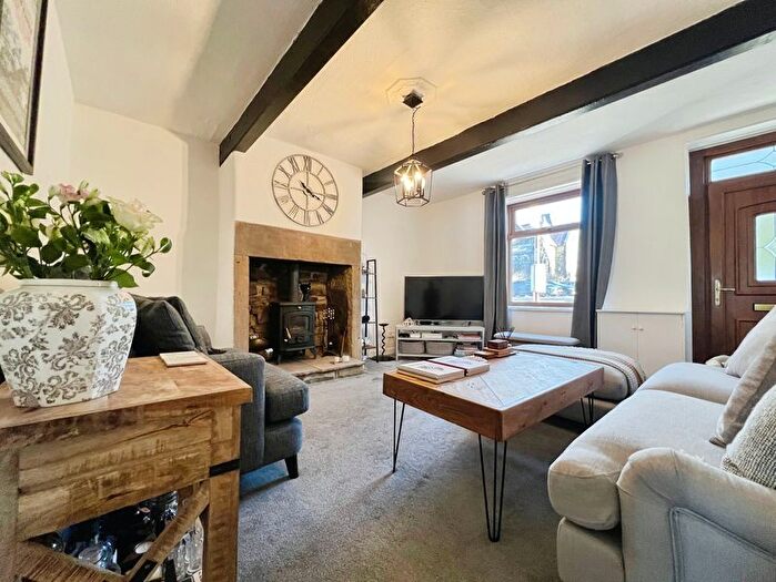 2 Bedroom Cottage For Sale In Blackburn Road, Egerton, BL7