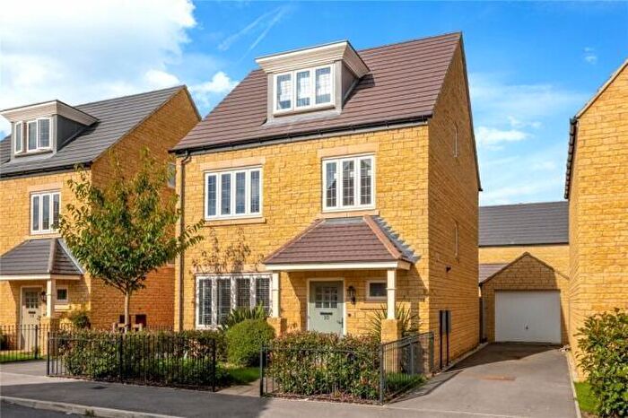 4 Bedroom Detached House To Rent In Chipping Norton, Oxfordshire, OX7
