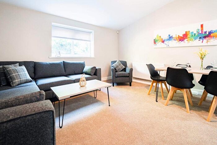 5 Bedroom House To Rent In Granville Road, Fallowfield, Manchester, M14