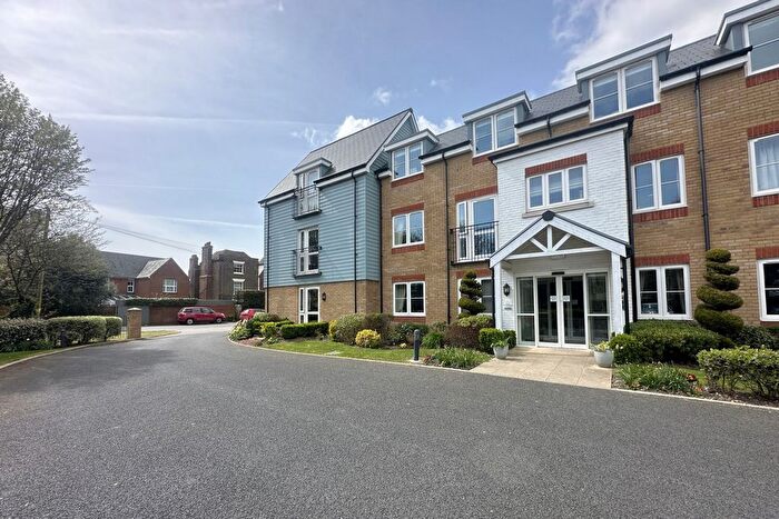 1 Bedroom Flat For Sale In Ark Lane, Deal, CT14