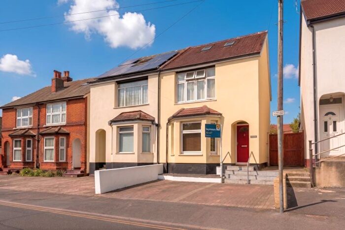 4 Bedroom Semi-Detached House To Rent In Woking, Surrey, GU22