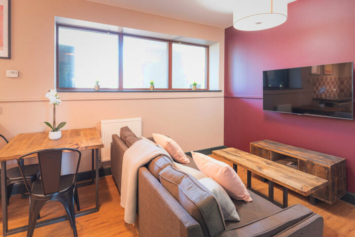 3 Bedroom Block Of Apartments To Rent In Flat R Bishop Blackall School, Exeter, EX4