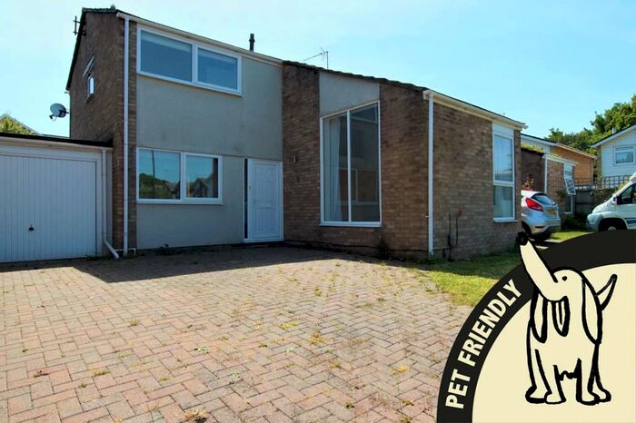 3 Bedroom Detached House To Rent In Windmill Lane, Henbury, Bristol, BS10