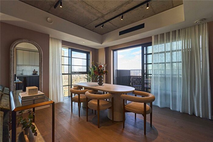 2 Bedroom Flat For Sale In The Founding, Canada Water, London, SE16