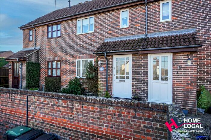 2 Bedroom Terraced House For Sale In Kilnfield, Ongar, Essex, CM5