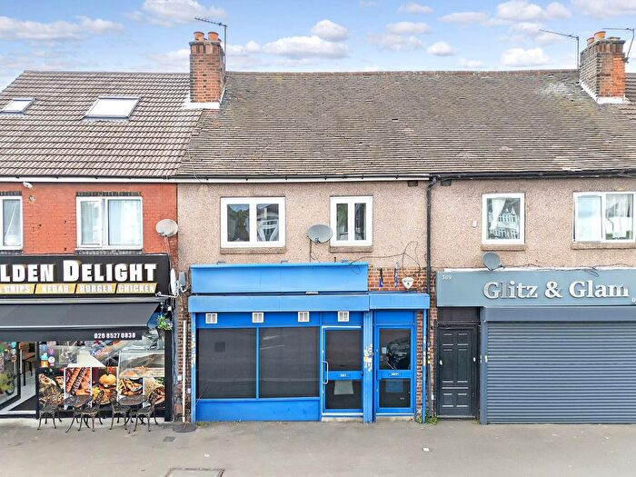 5 Bedroom Block Of Flats For Sale In Hale End Road, Woodford Green, IG8